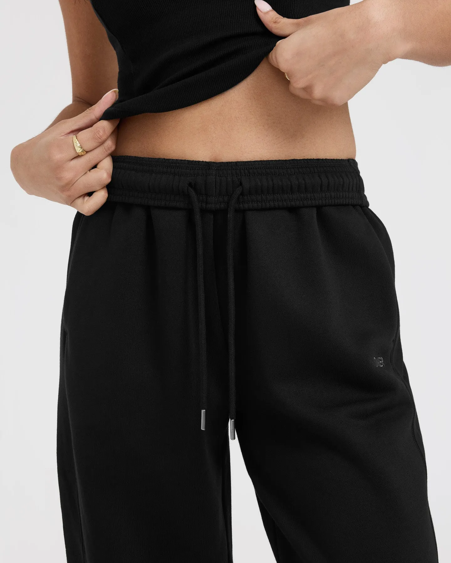 Foundations Jogger | Black