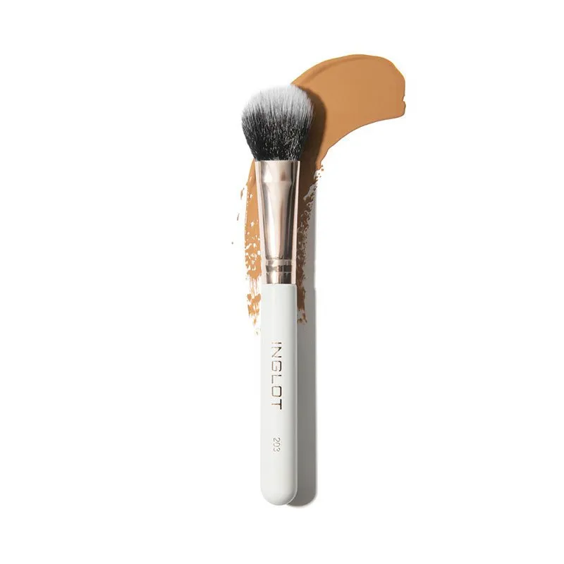 Inglot X Maura Shape and Glow Beauty Brush