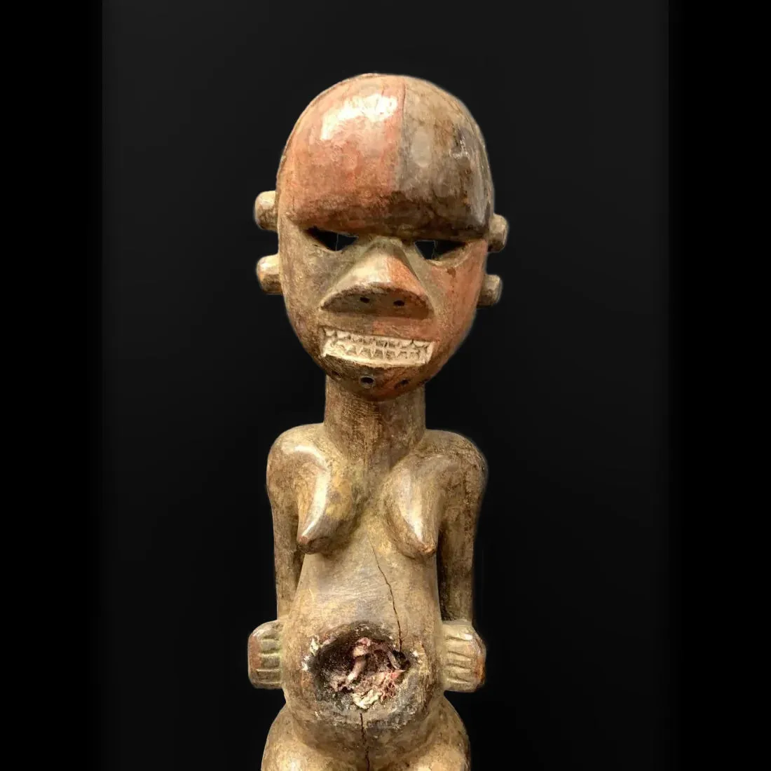 Salampasu Female Guardian Figure / Nkisi, DRC / Angola #106