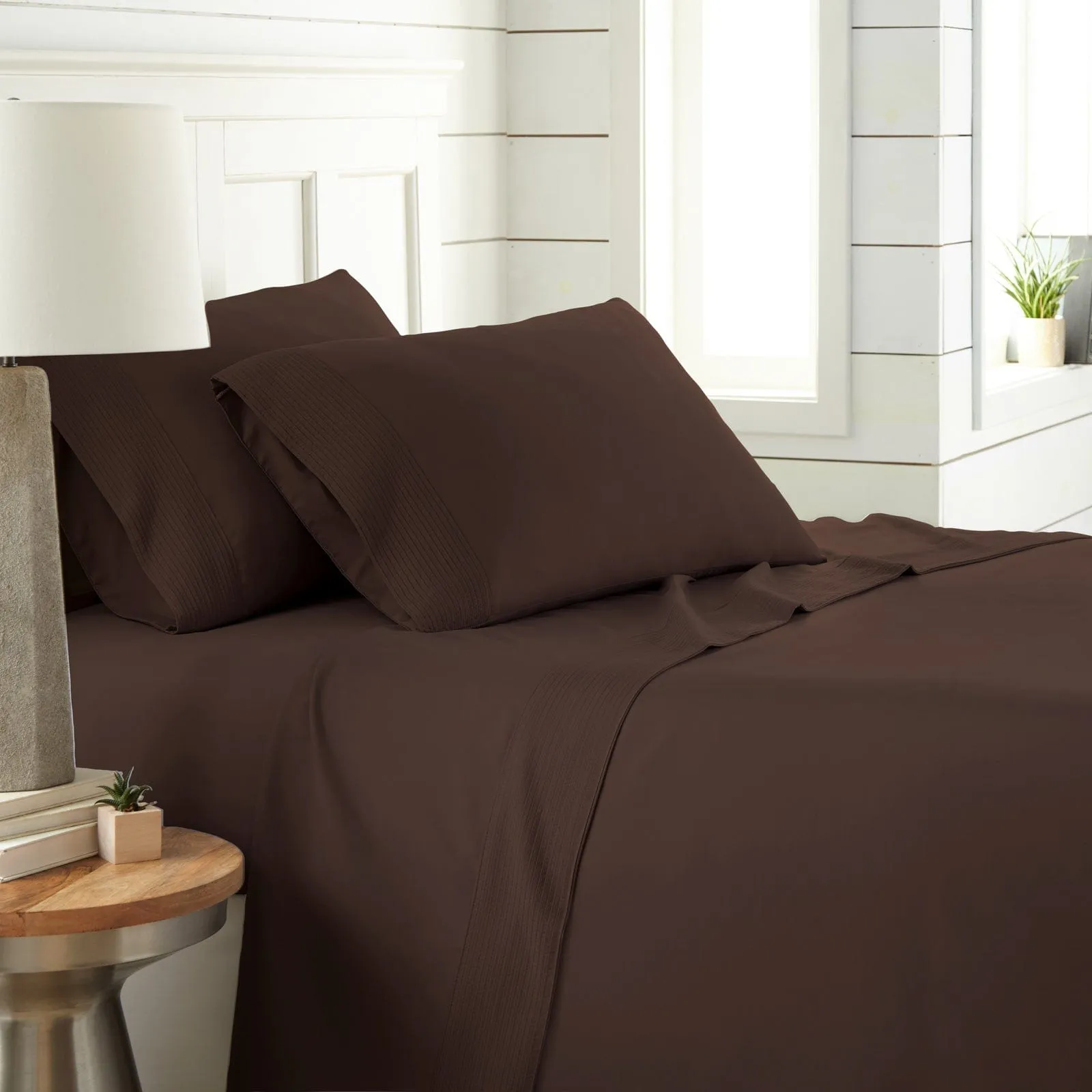 Vilano Extra Deep Pocket Pleated Sheet Set in Earth Tones